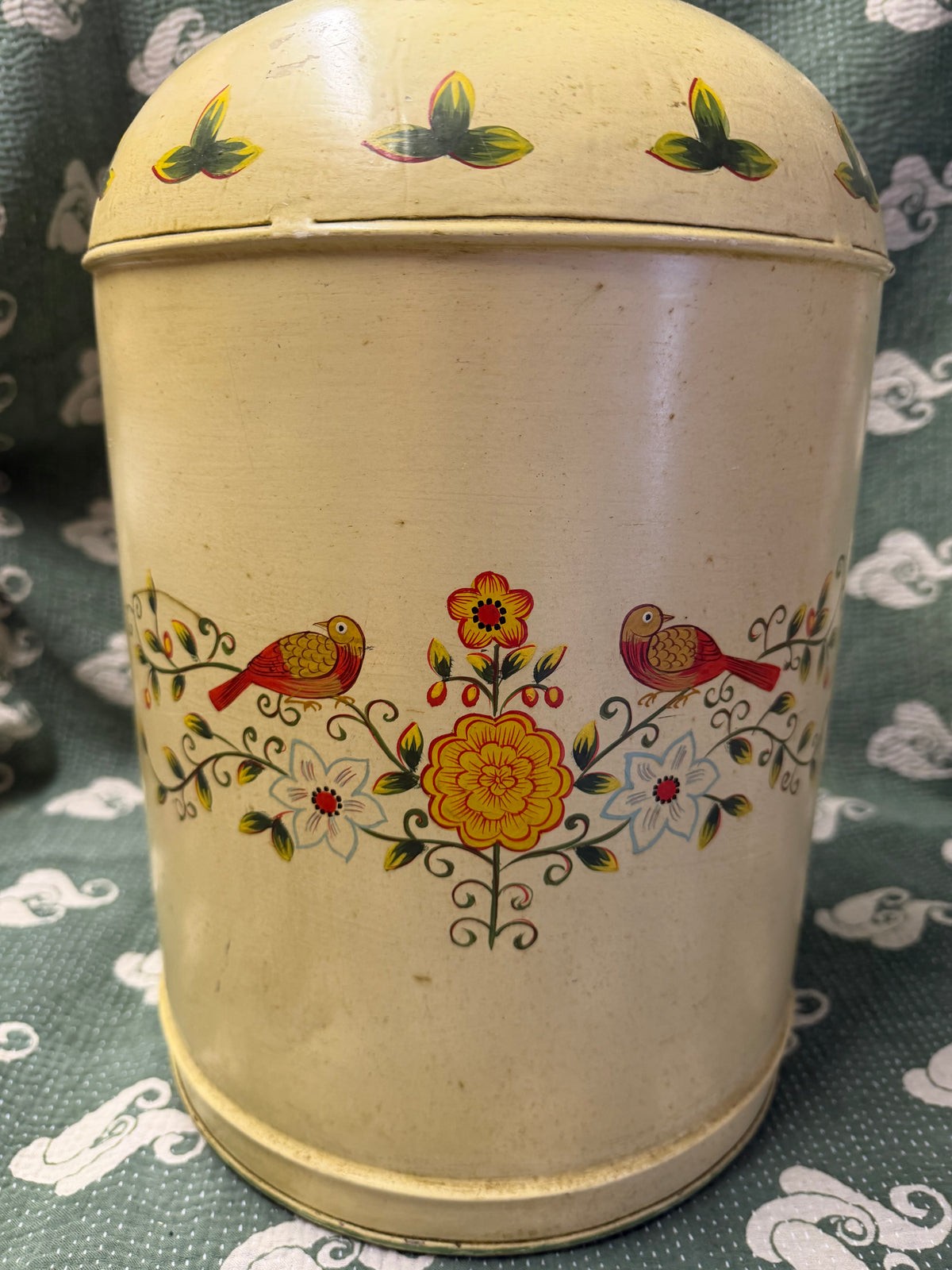 TEA CADDY