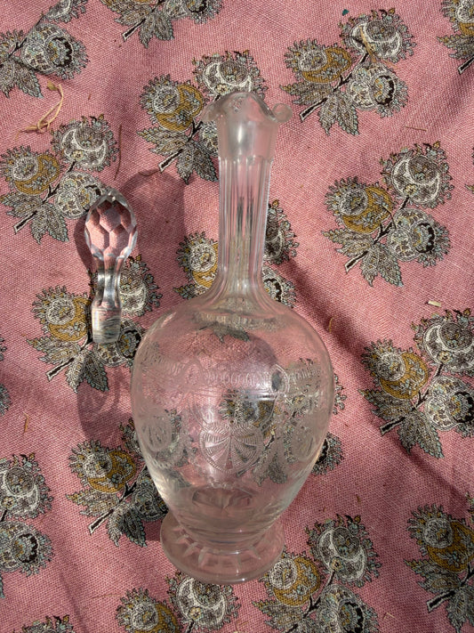DECANTER