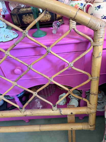 DOUBLE HEADBOARD