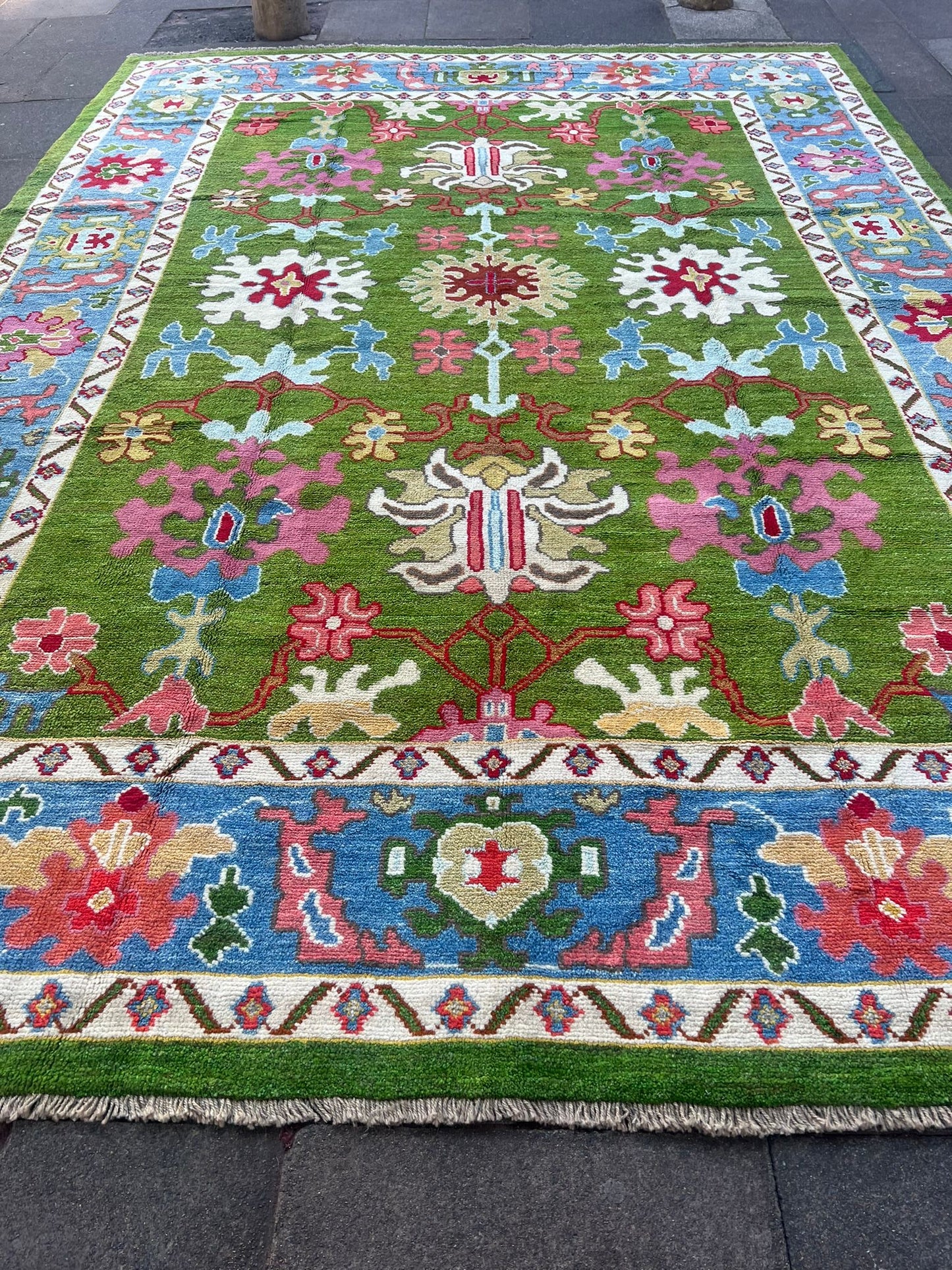 CARPET