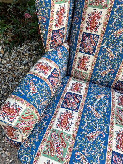 WINGBACK CHAIR