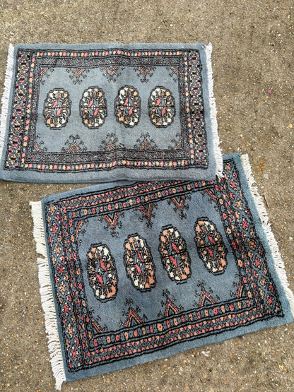 RUGS