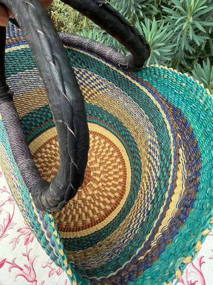 HANDWOVEN BASKET