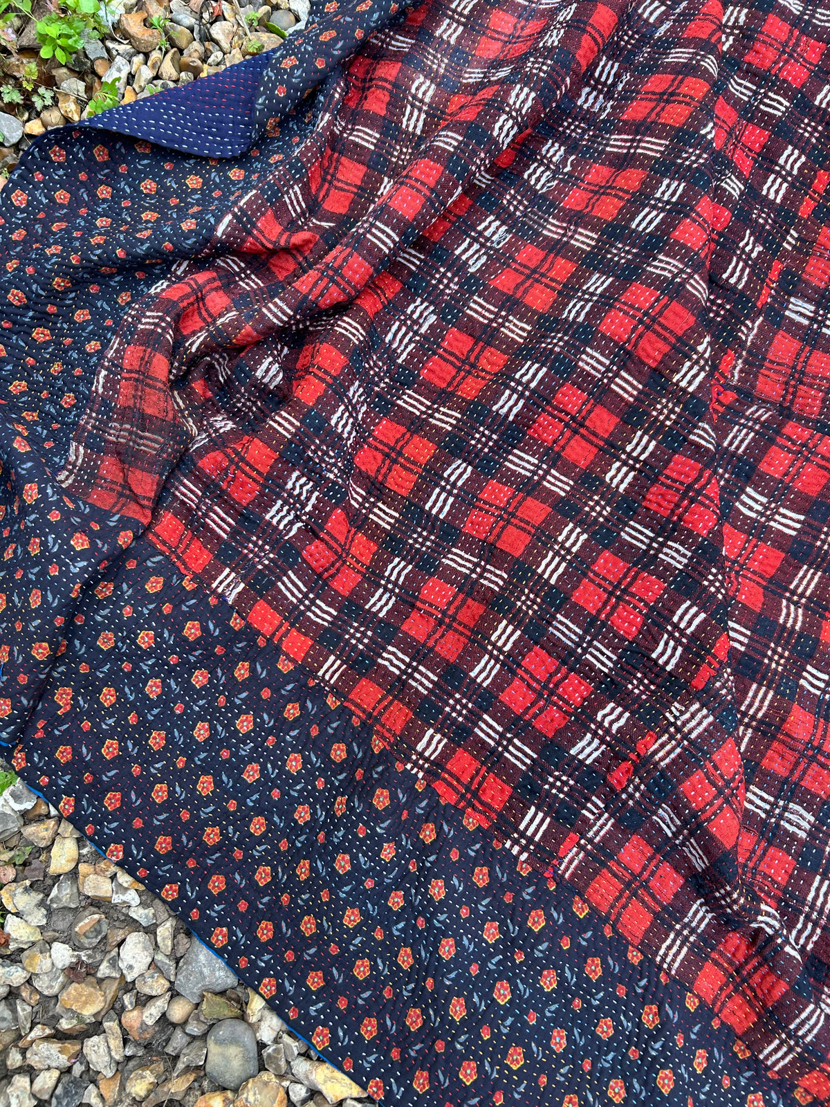 THOUSAND STITCH BLANKET