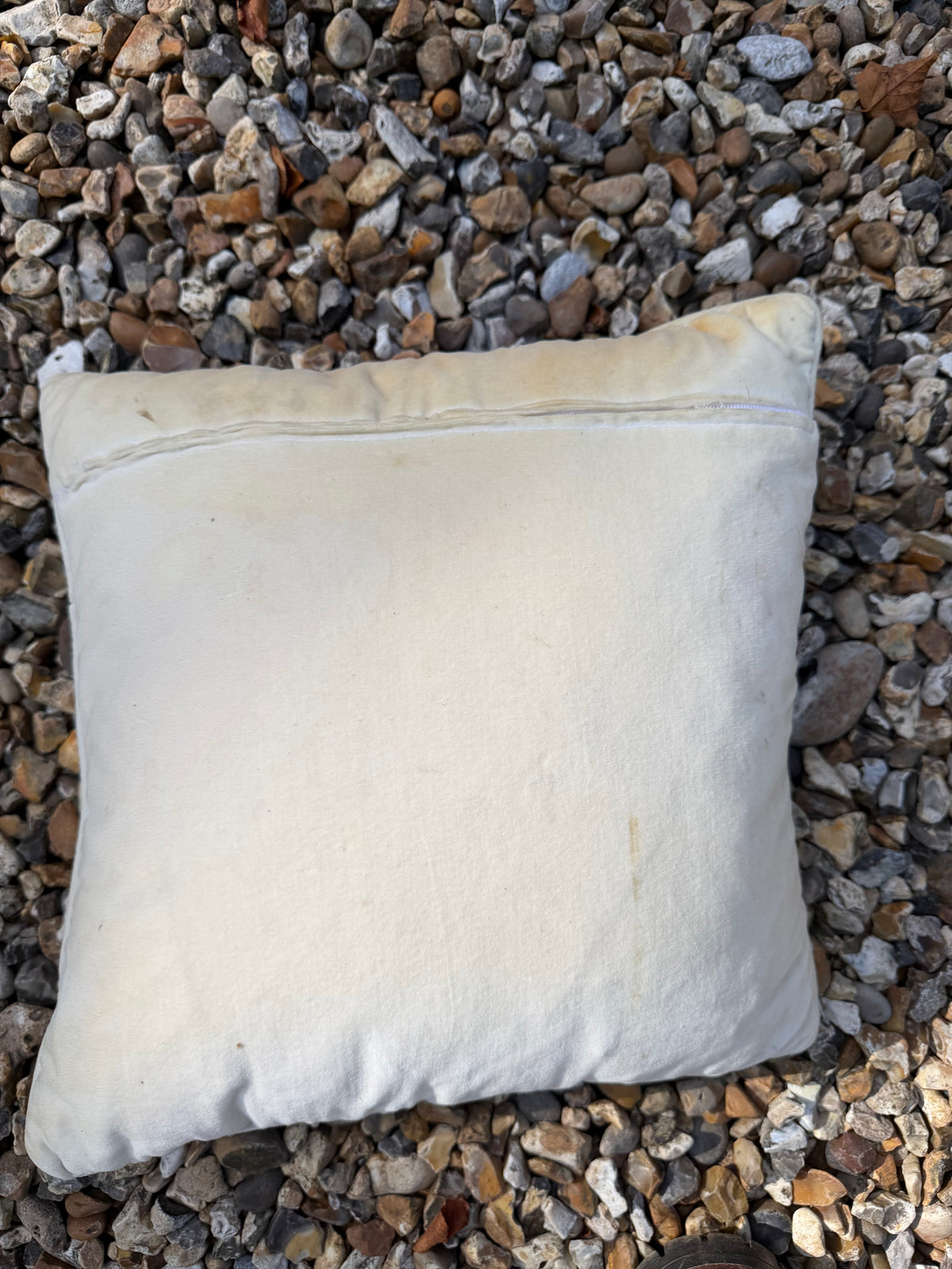 TAPESTRY CUSHION