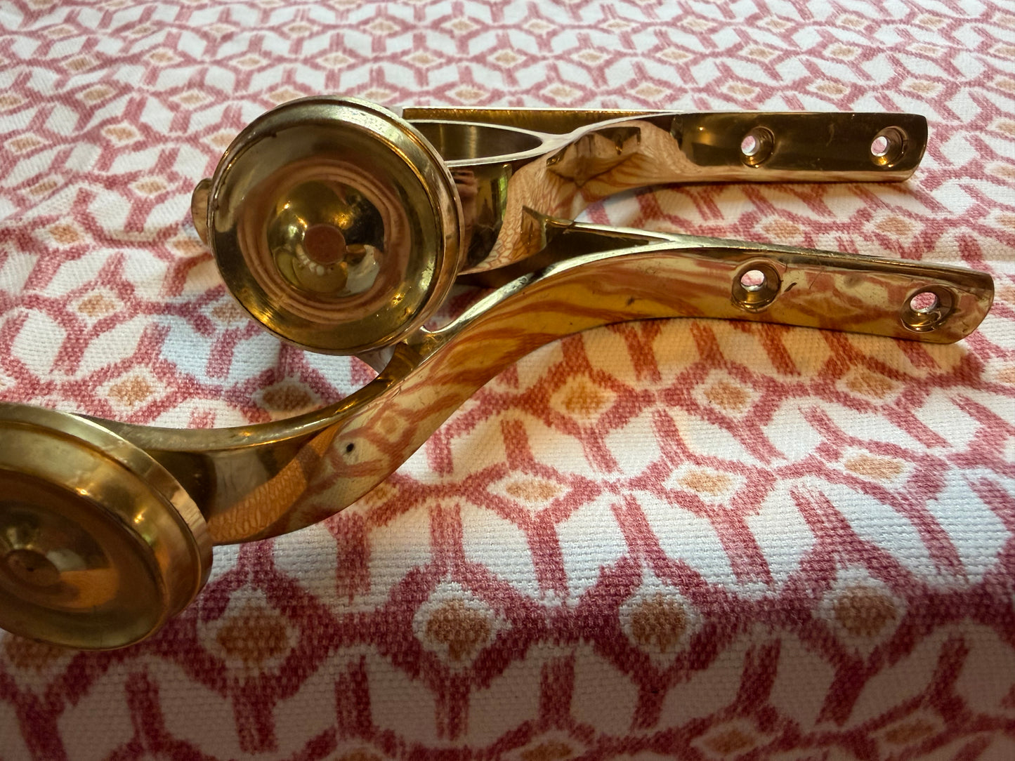 BRASS BRACKETS