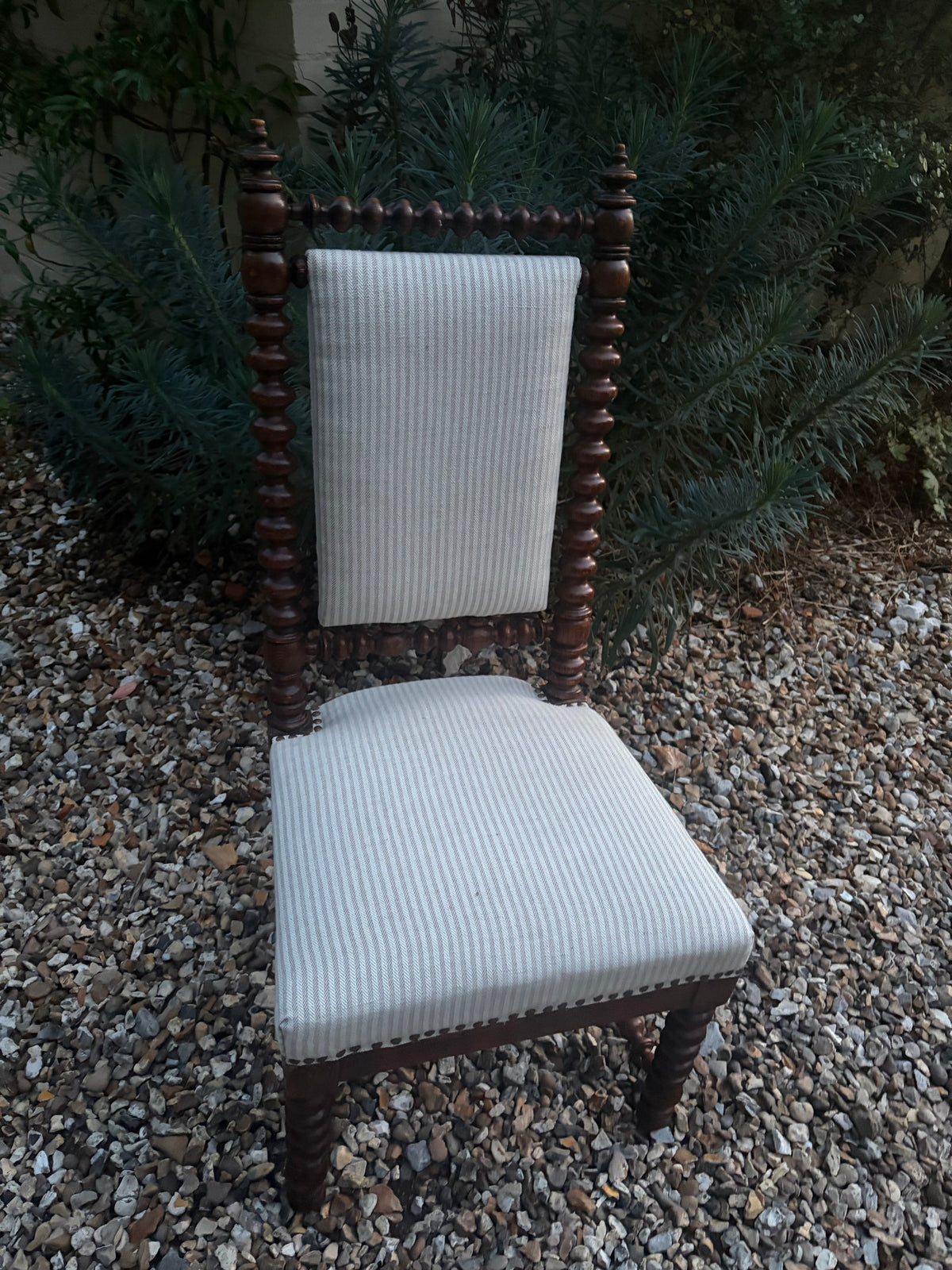 BOBBIN CHAIR