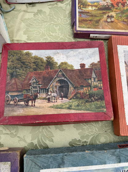 JIGSAW PUZZLES