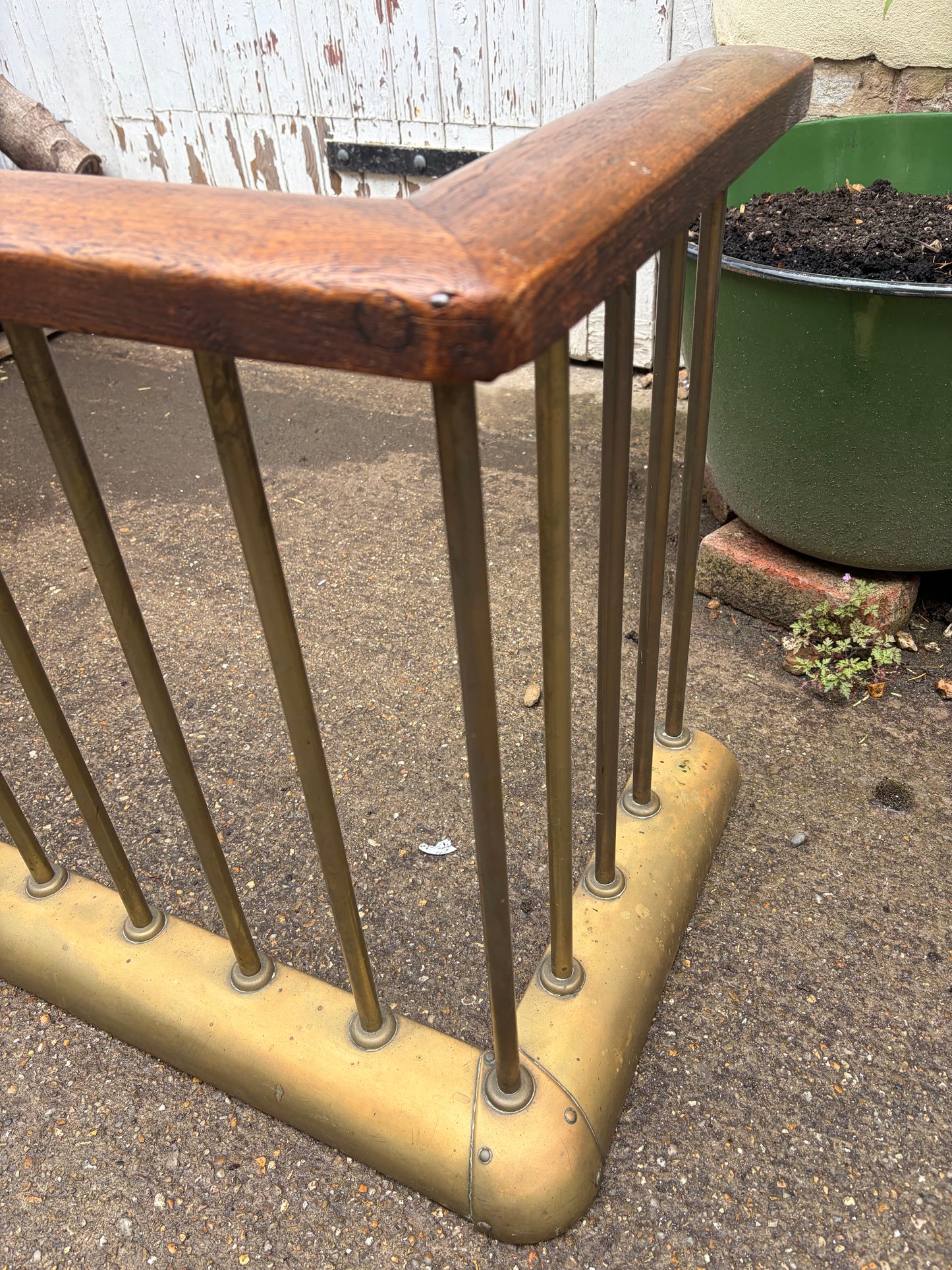 FIRE SEAT