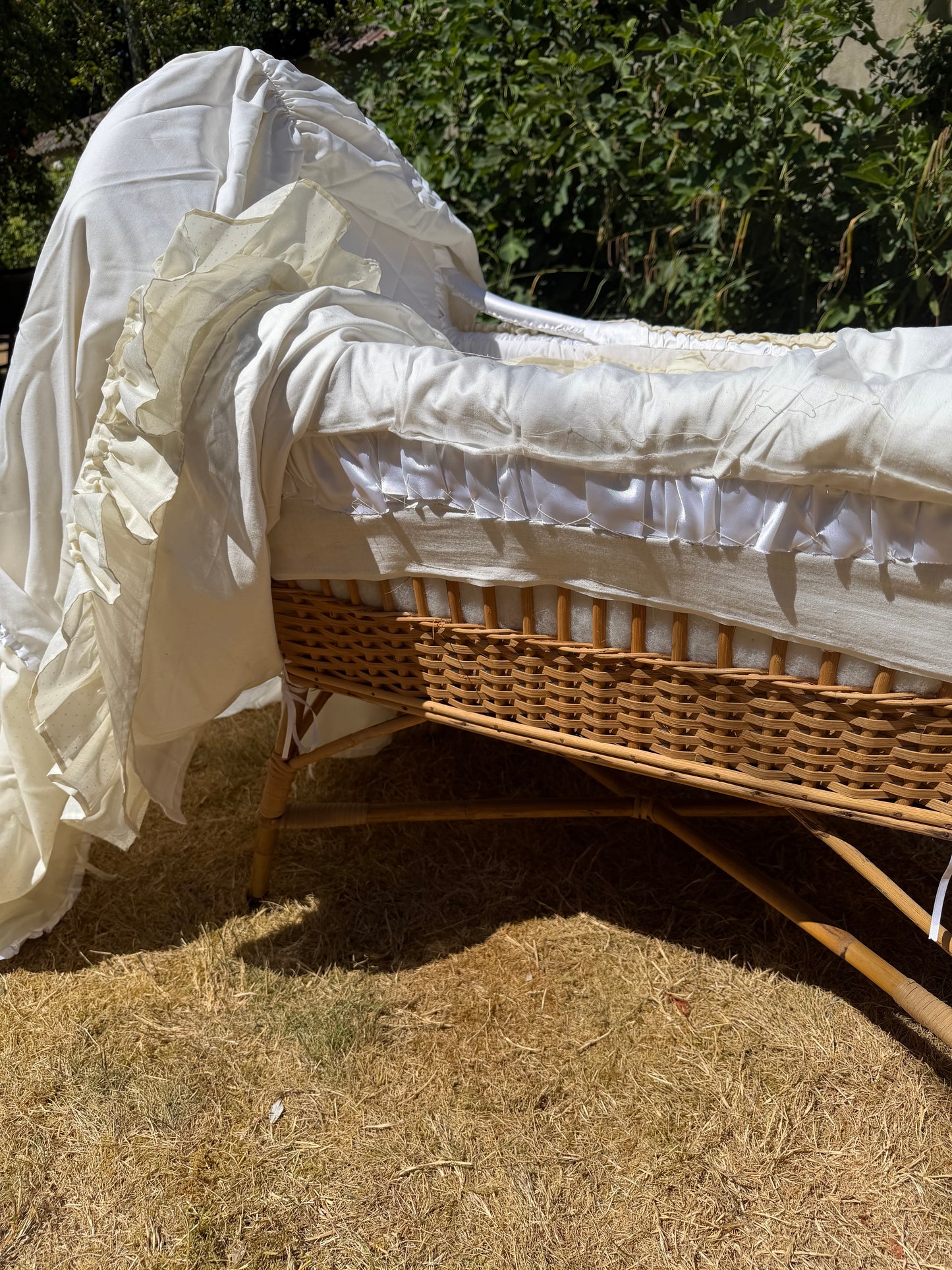 CHILDS CRIB