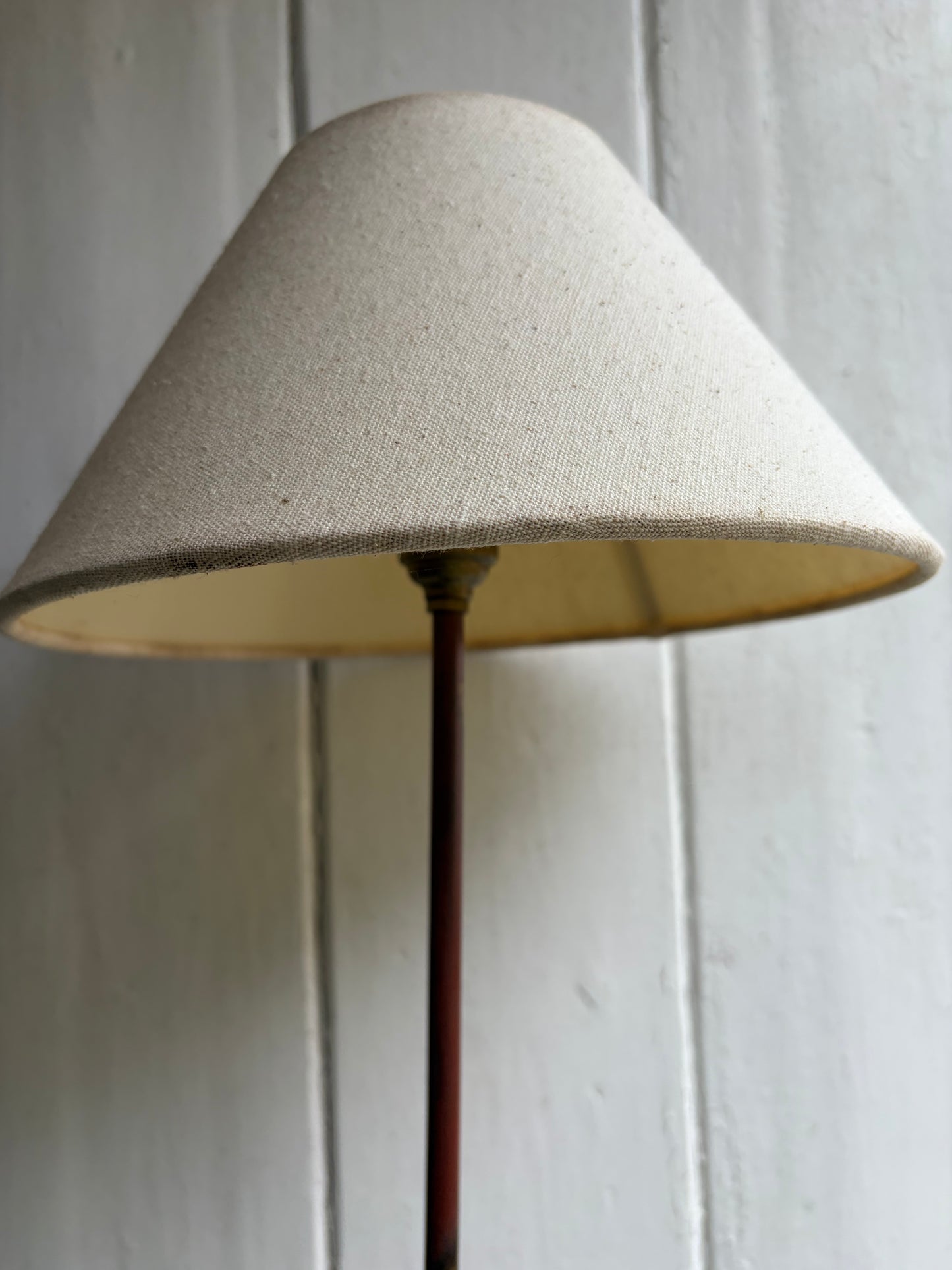 PINEAPPLE LAMPS