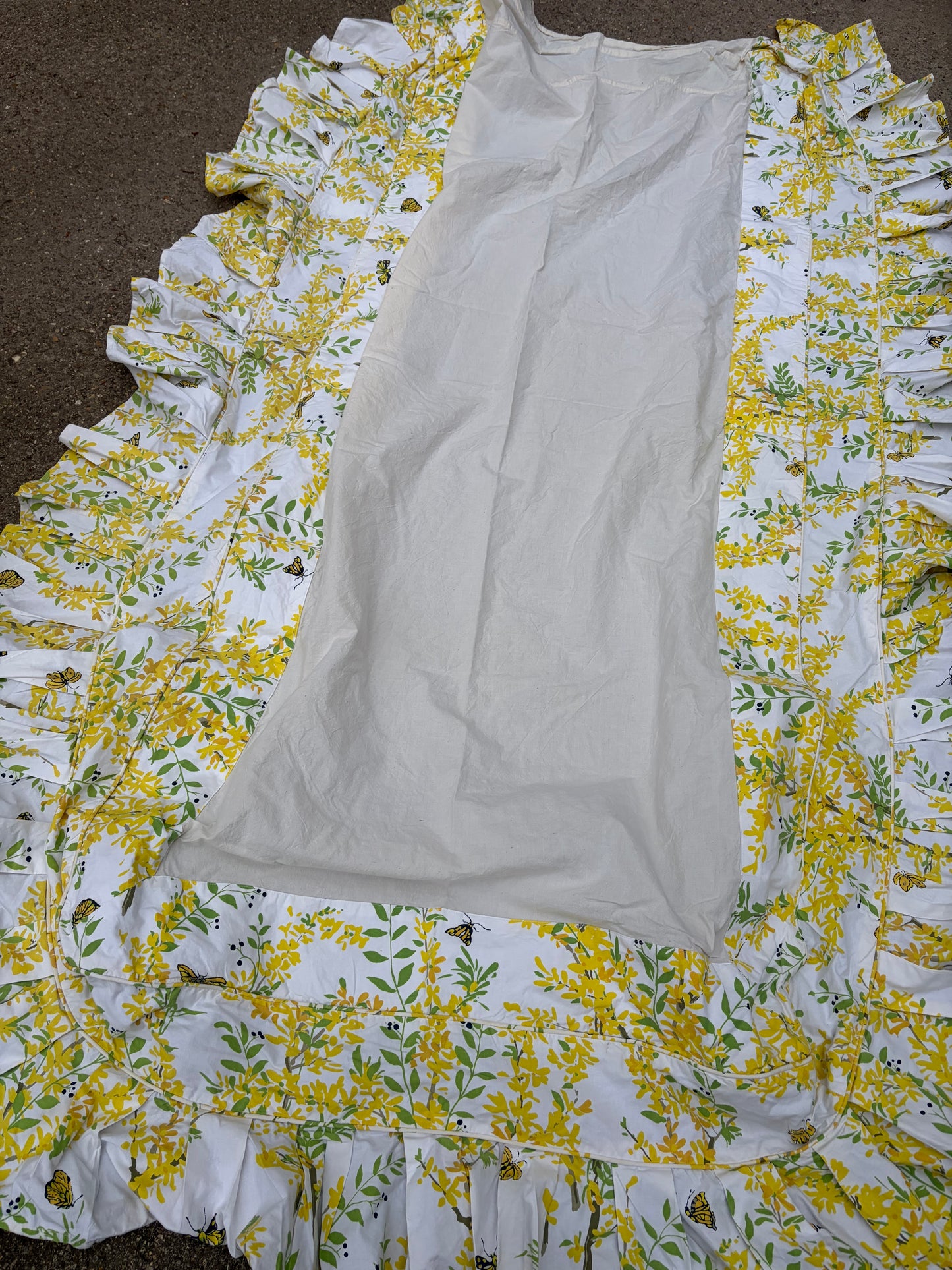 VALANCE