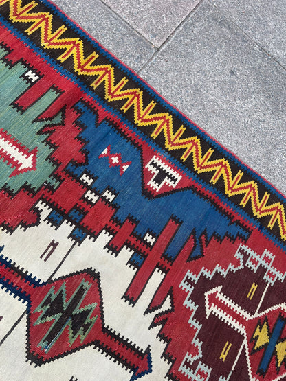ANTIQUE KILIM