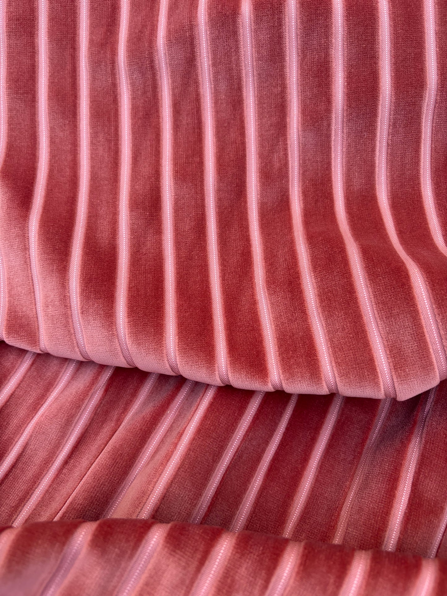 VELVET MATERIAL