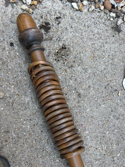 CURTAIN POLE