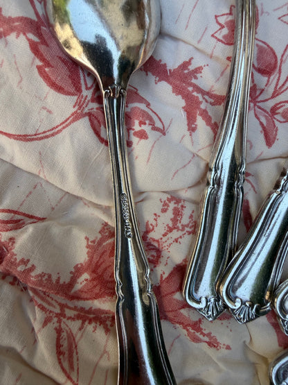 TEA SPOONS