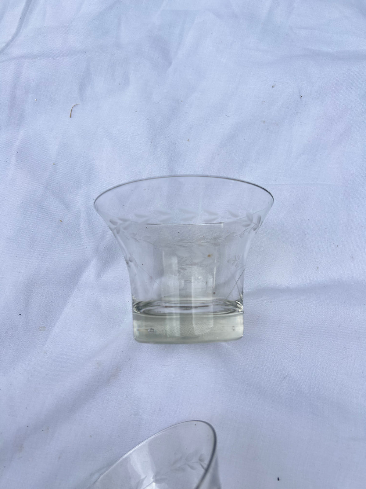 GLASS TEALIGHT HOLDERS