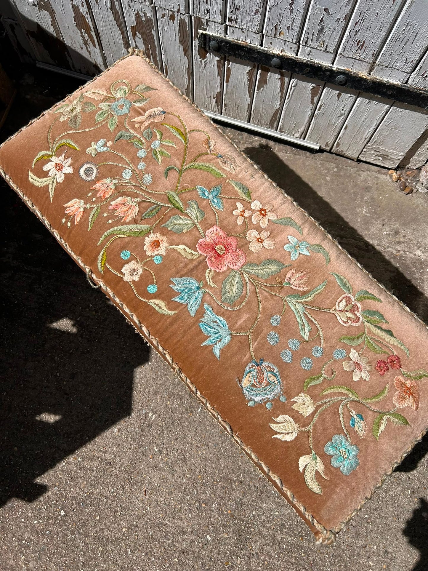 FOOTSTOOL