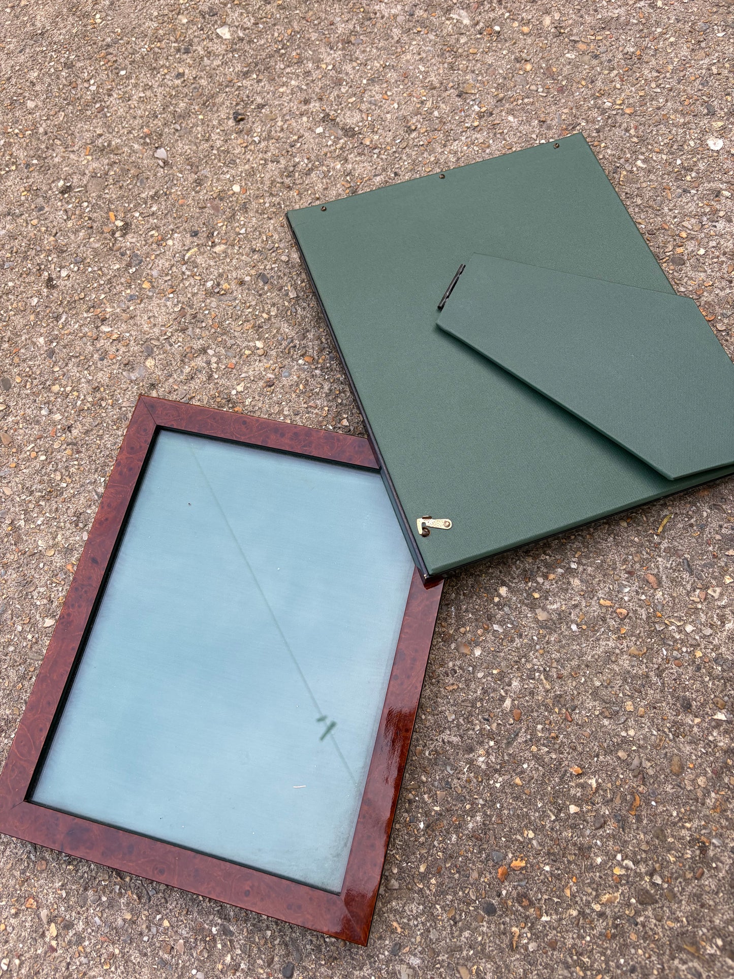 PHOTOGRAPH FRAMES