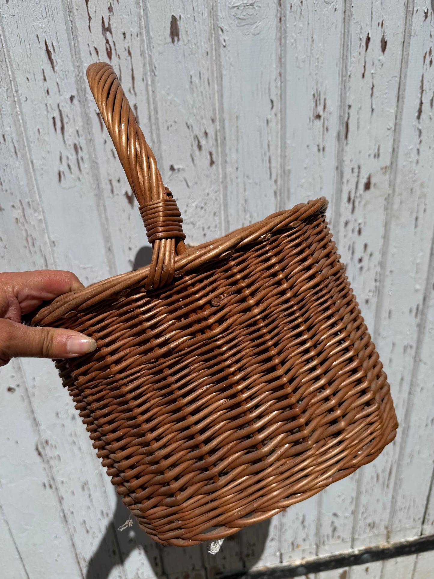 BASKET