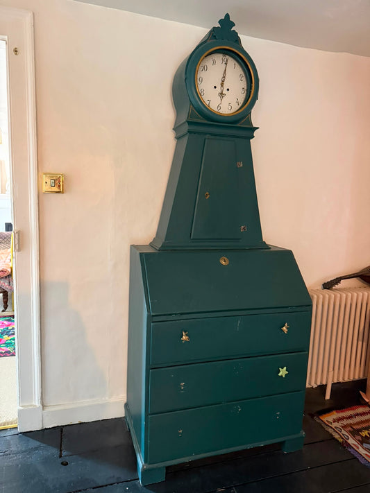 DESK/ CLOCK