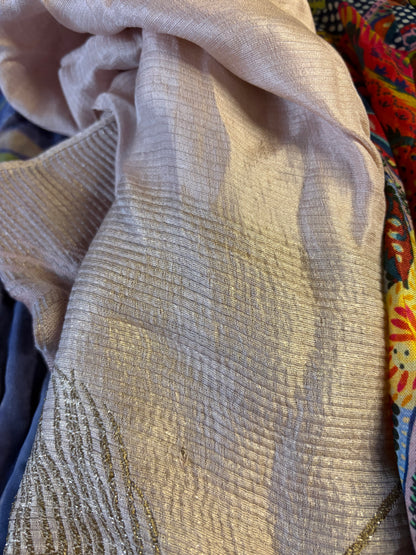 SCARVES x 5