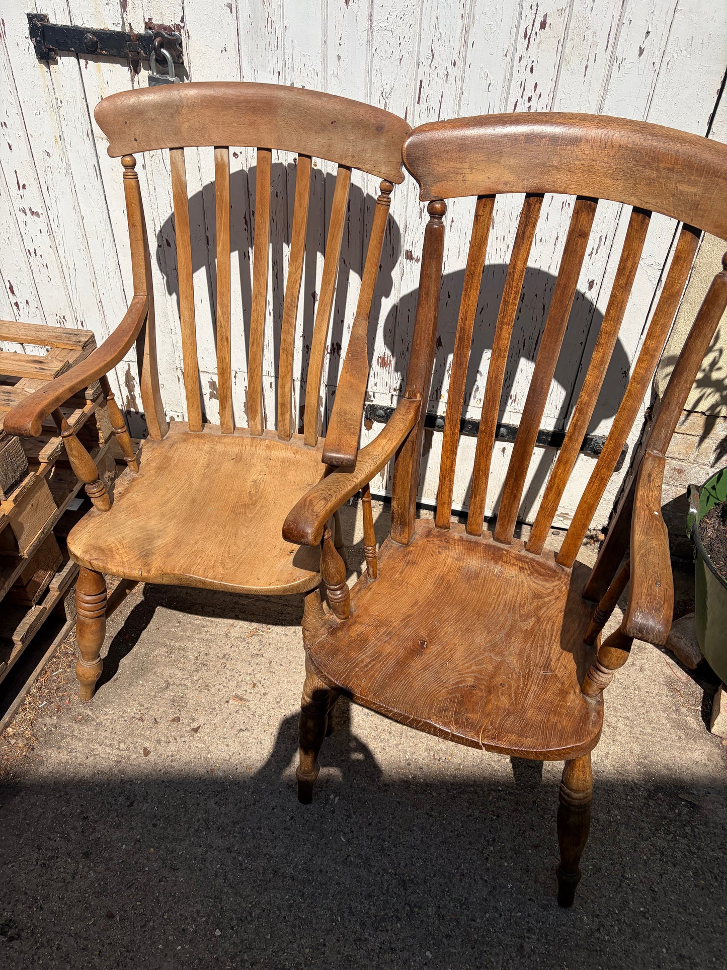 PAIR SMART CHAIRS