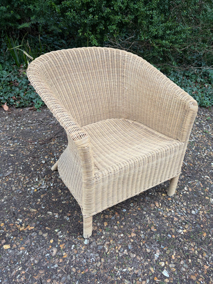 WICKER CHAIR