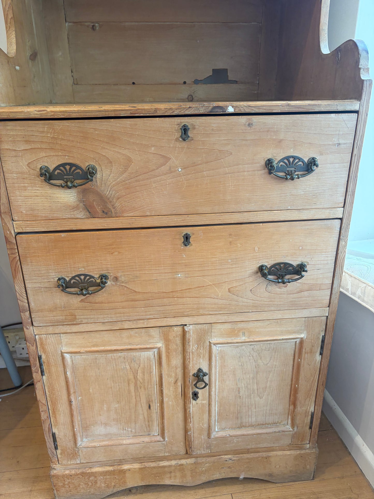PINE CUPBOARD