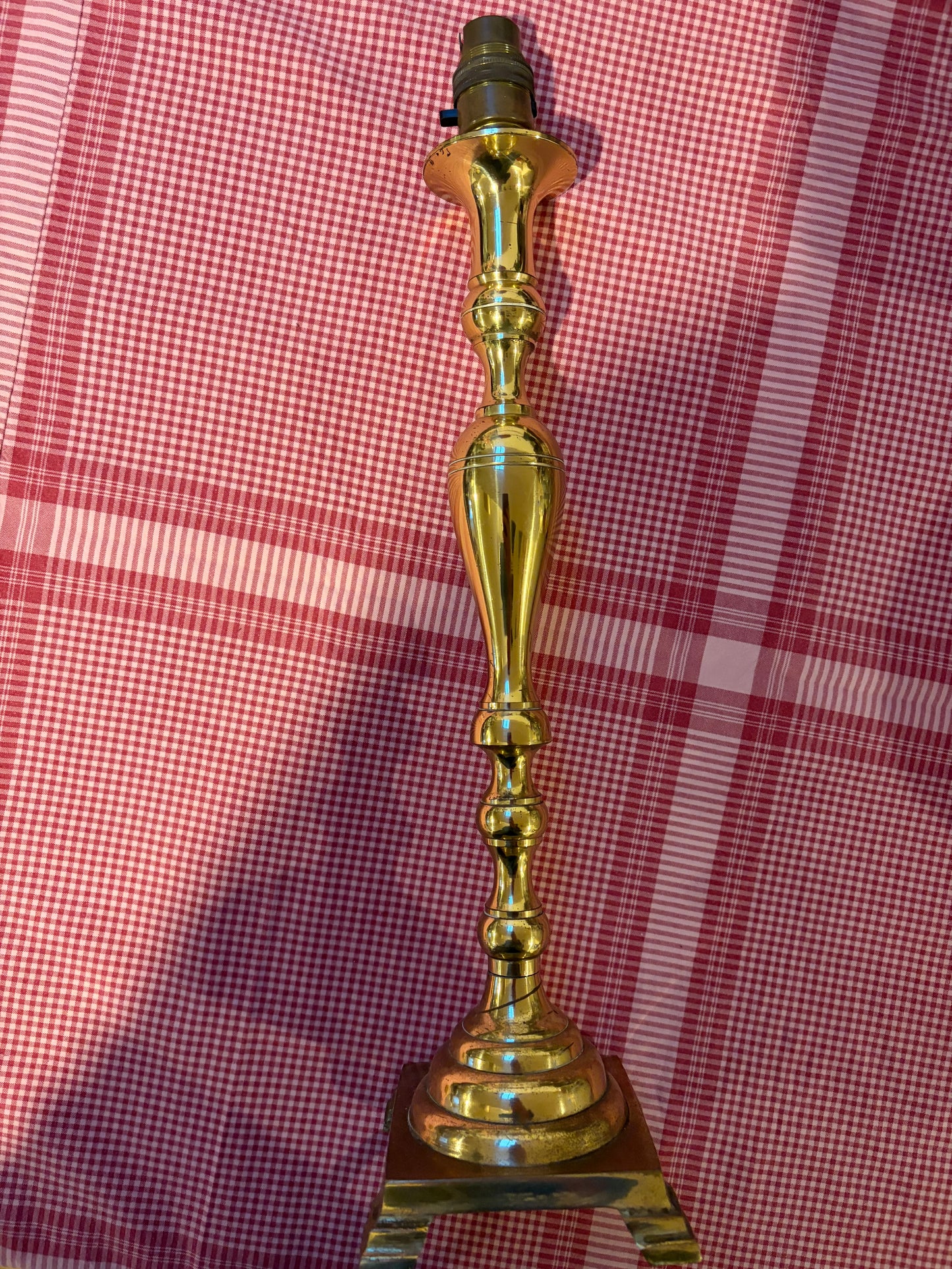 BRASS LAMP