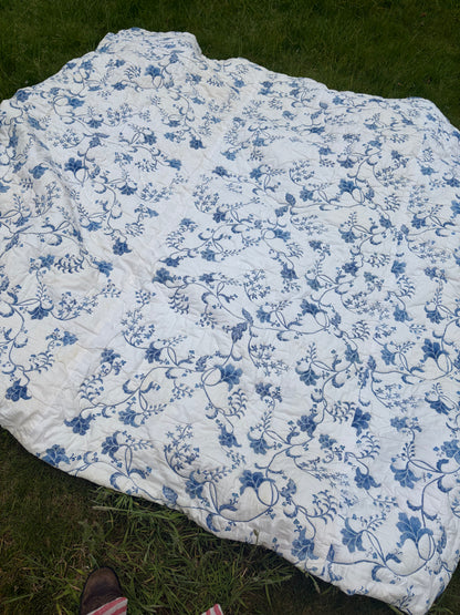 BLUE AND WHITE QUILT
