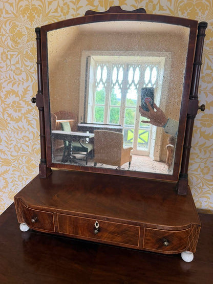 DRESSING TABLE MIRROR