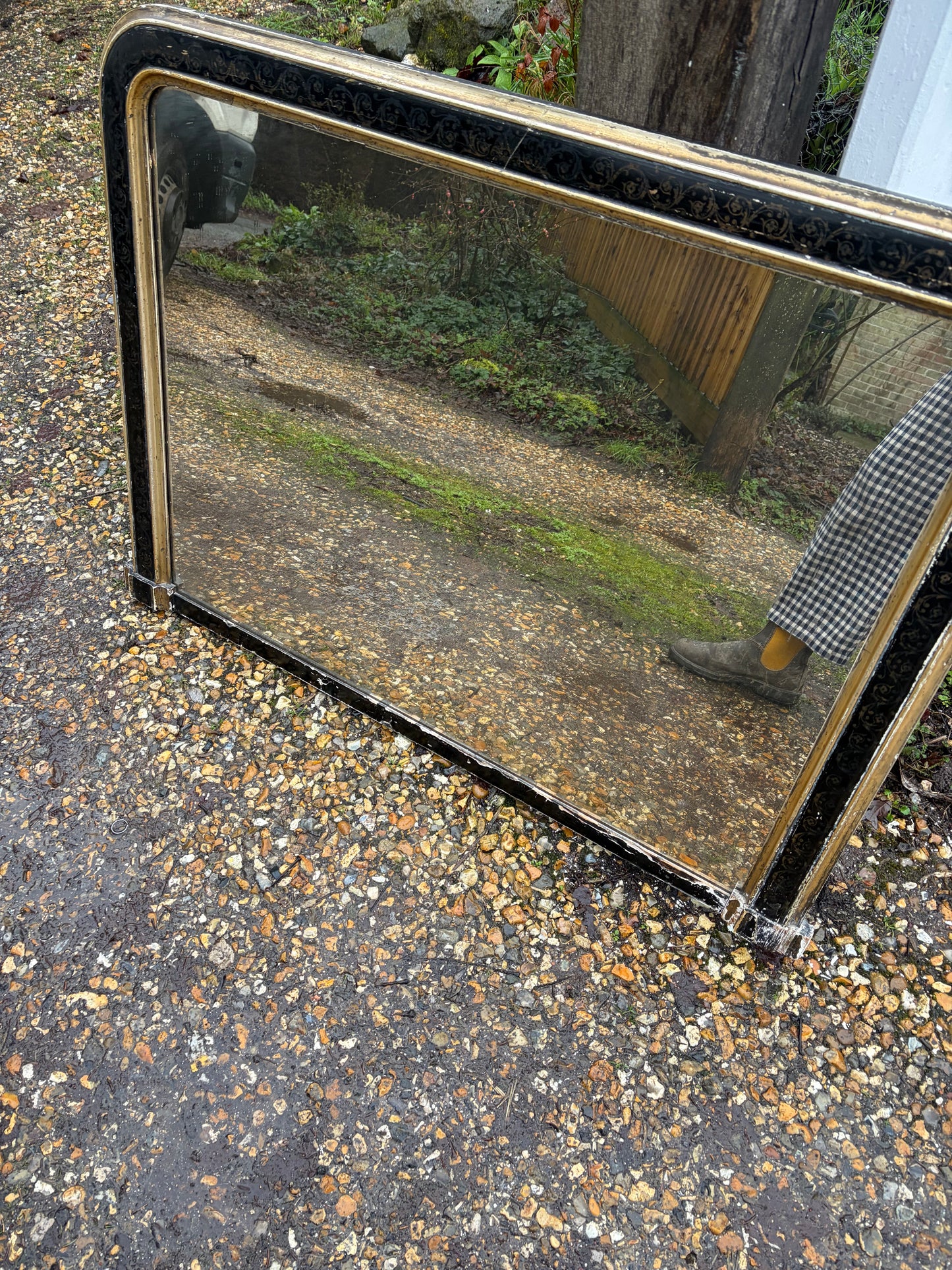 ANTIQUE MIRROR
