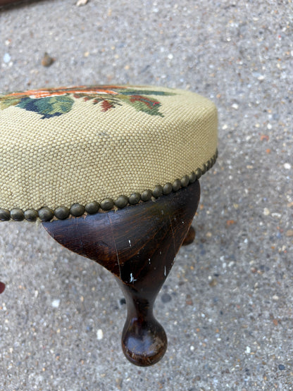 FOOTSTOOL