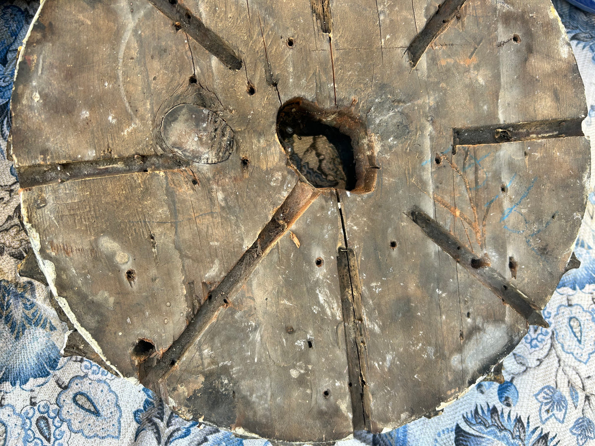 CEILING ROSE