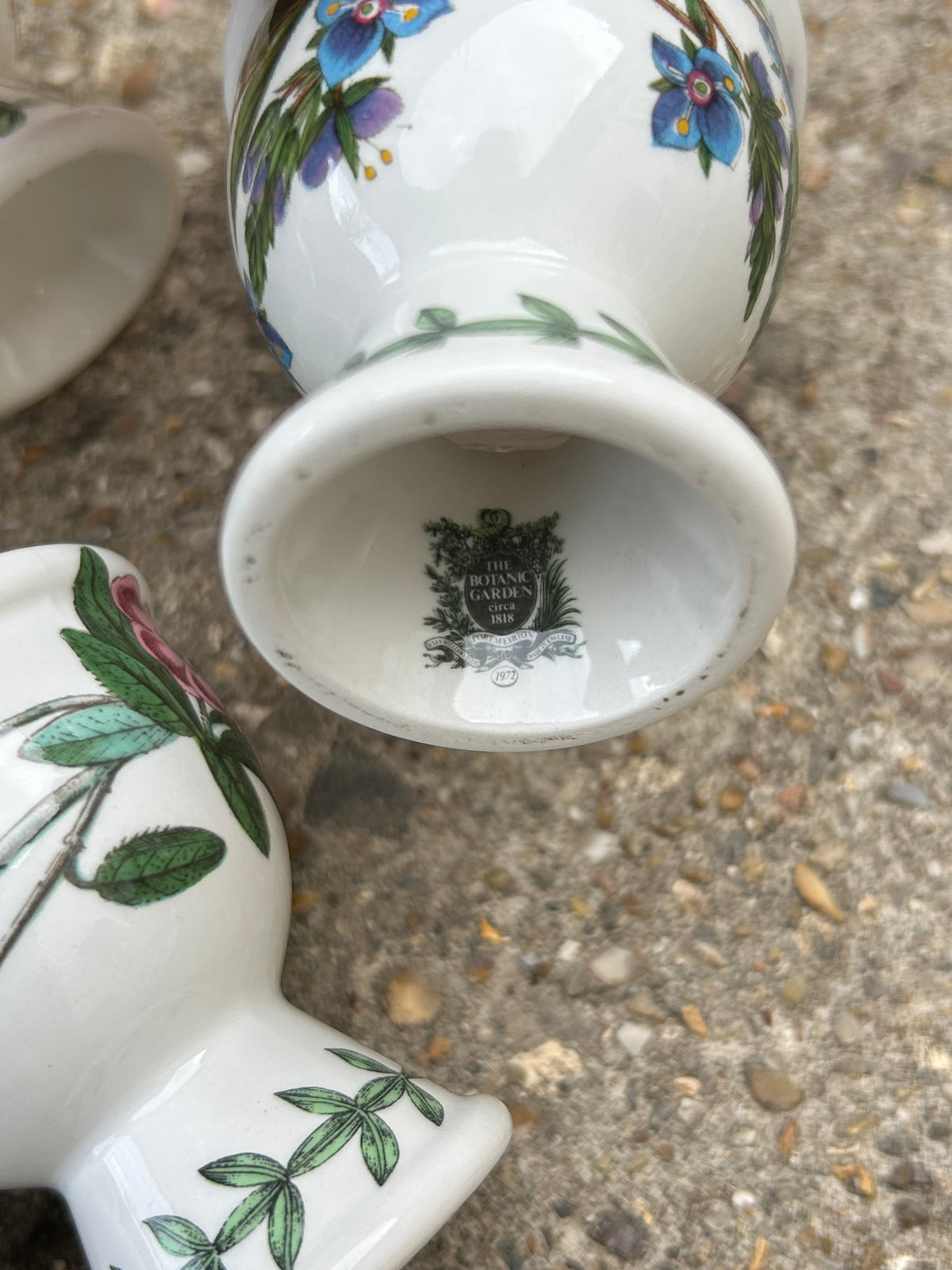 EGG CUPS