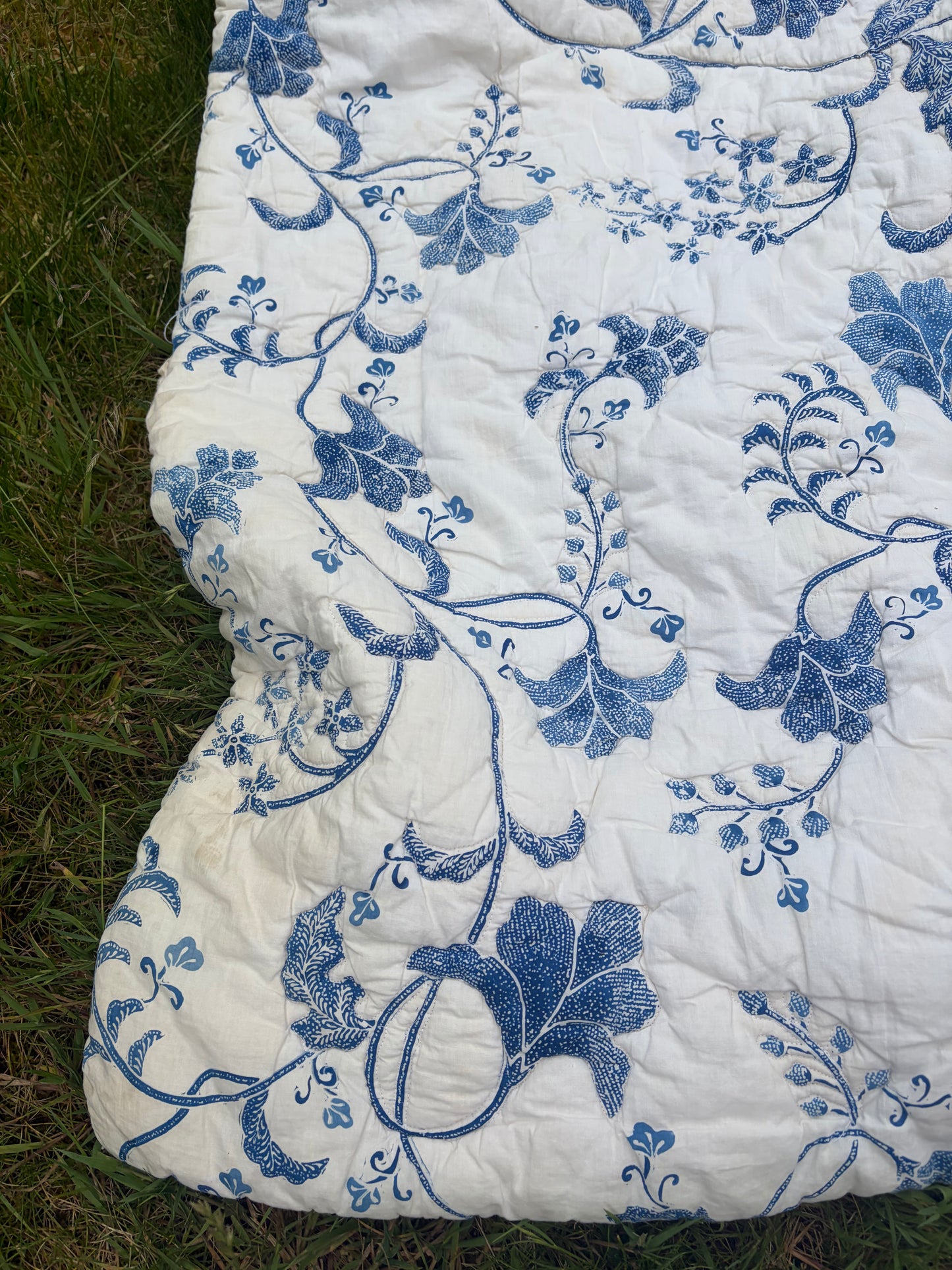 BLUE AND WHITE QUILT