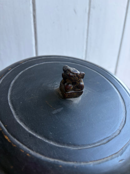 LARGE POT
