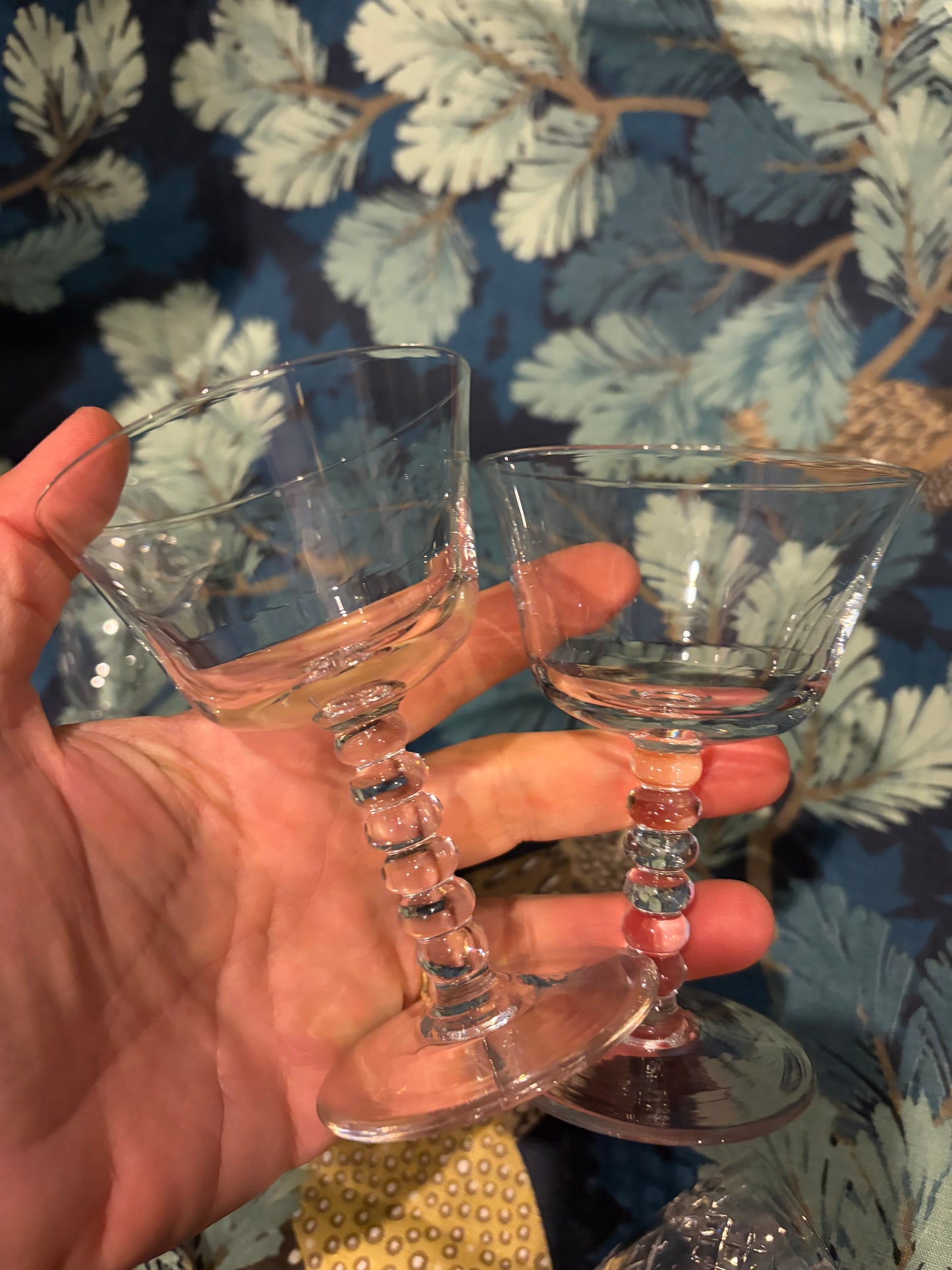8 ANTIQUE GLASSES