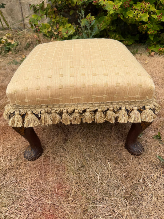 FOOTSTOOL