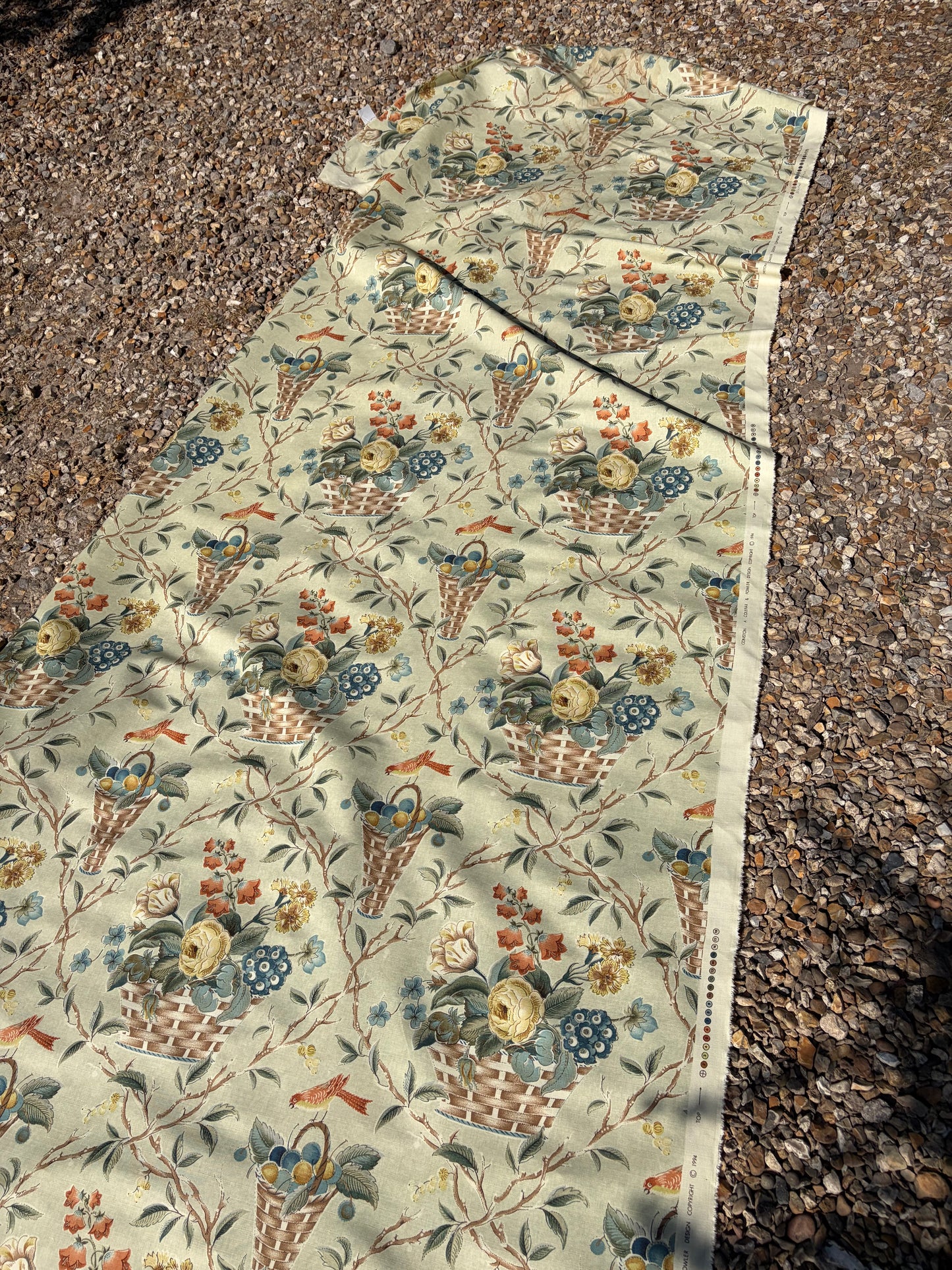 COLEFAX MATERIAL