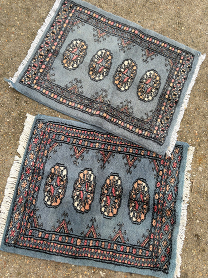 RUGS
