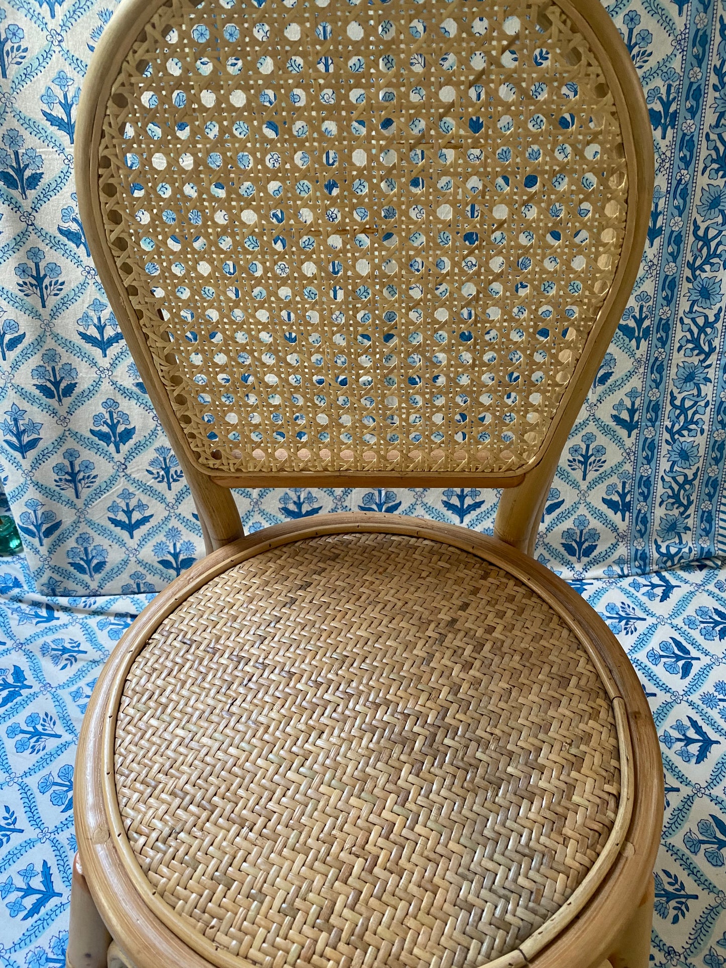 CHILDS CHAIR