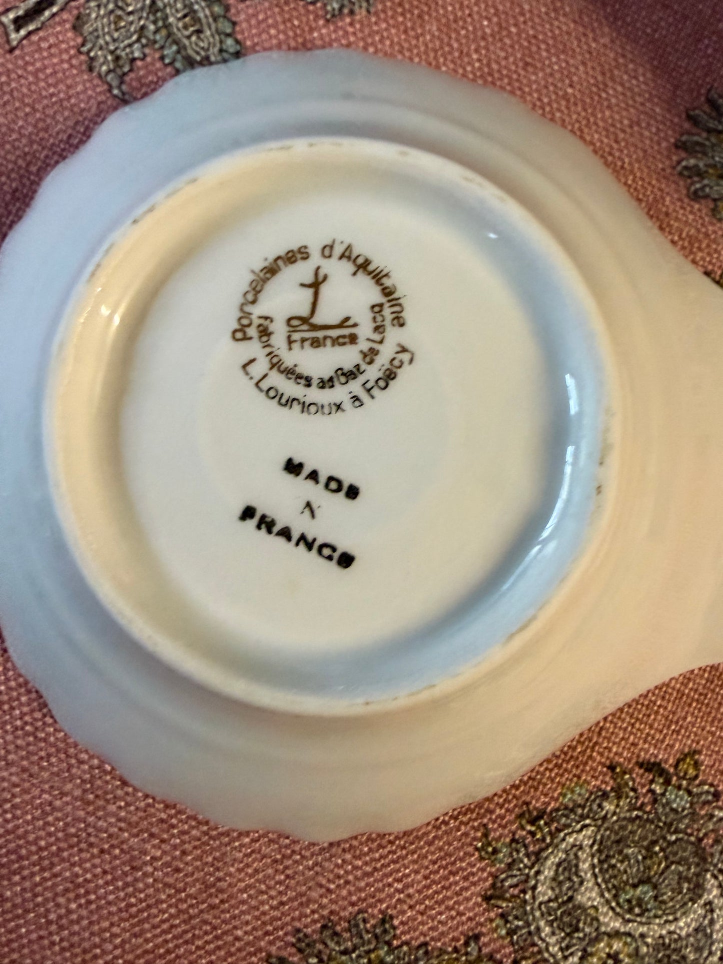 SHELL DISHES