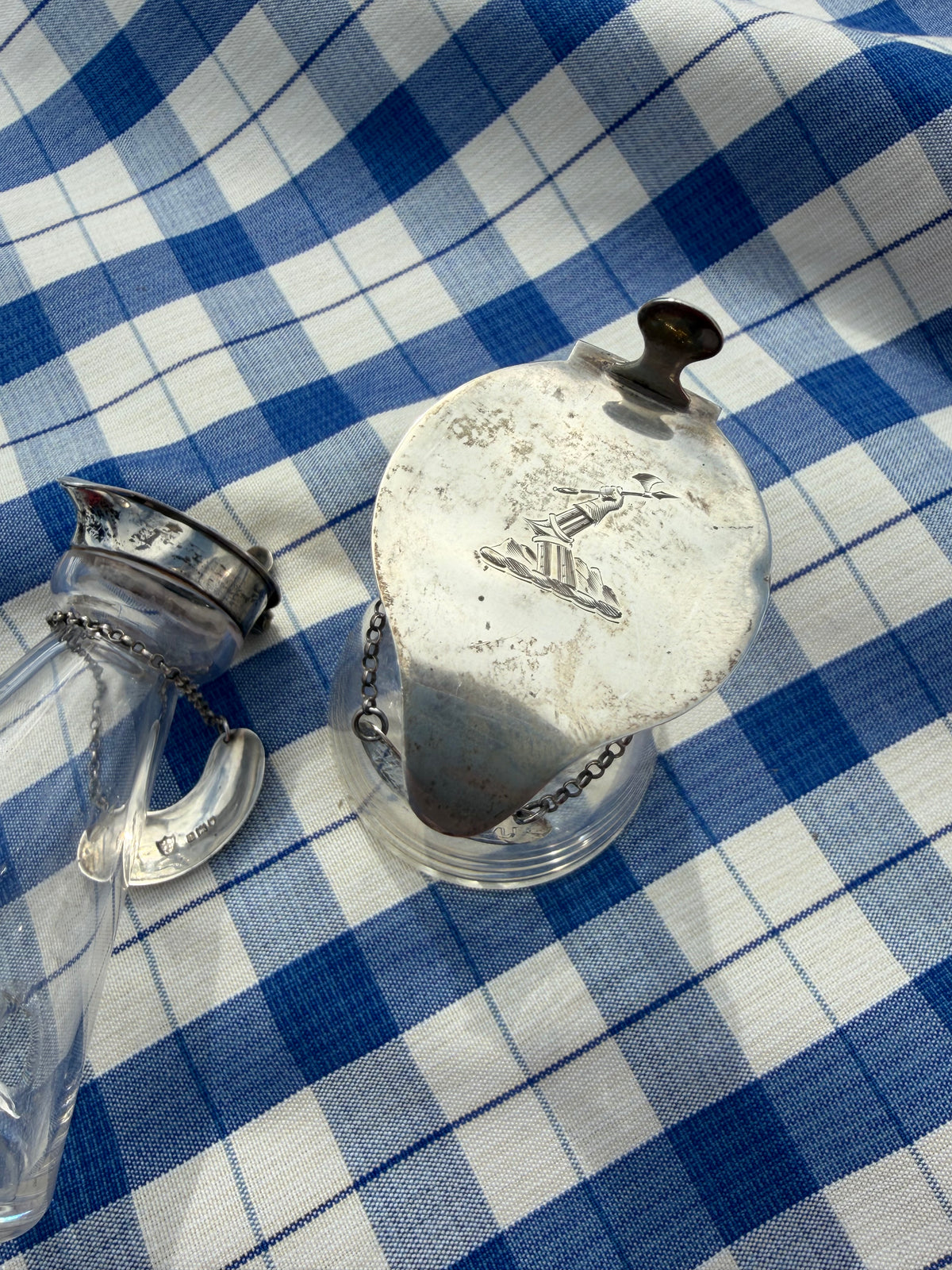SILVER TOPS