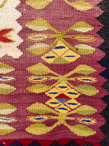 FLORAL KILIM
