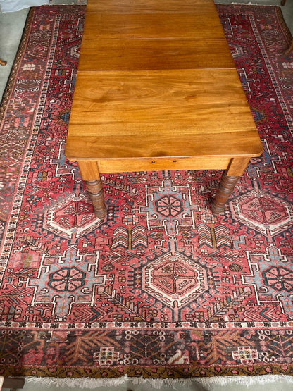 WOOL ANTIQUE RUG