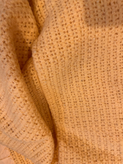 CREAM BLANKET
