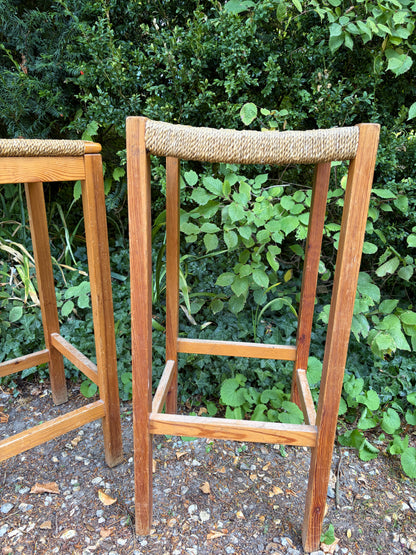 BAR STOOLS