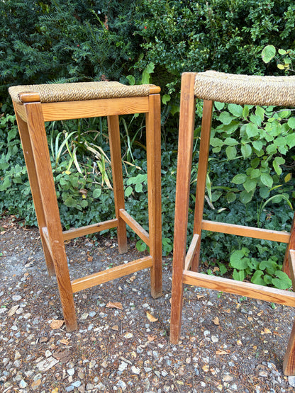 BAR STOOLS